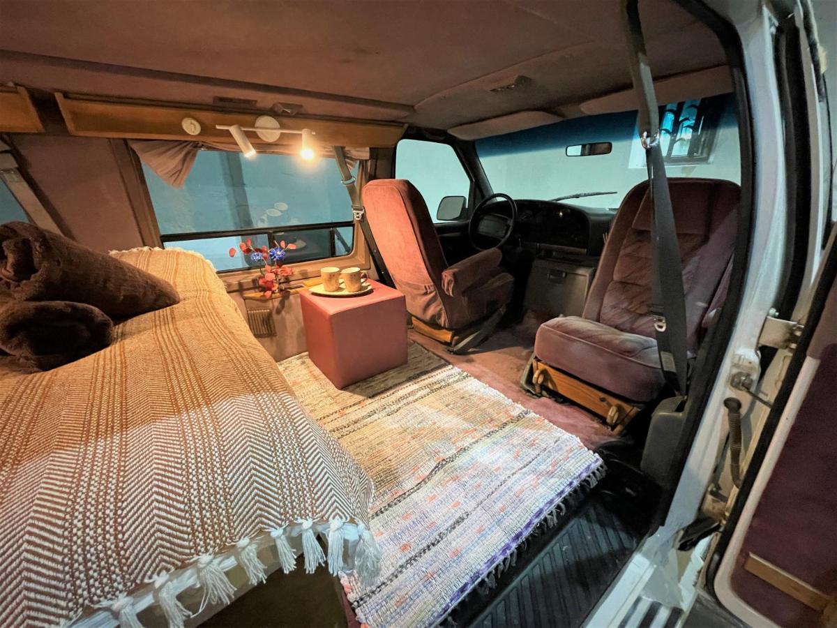 Urban Van Glamping 里加 外观 照片