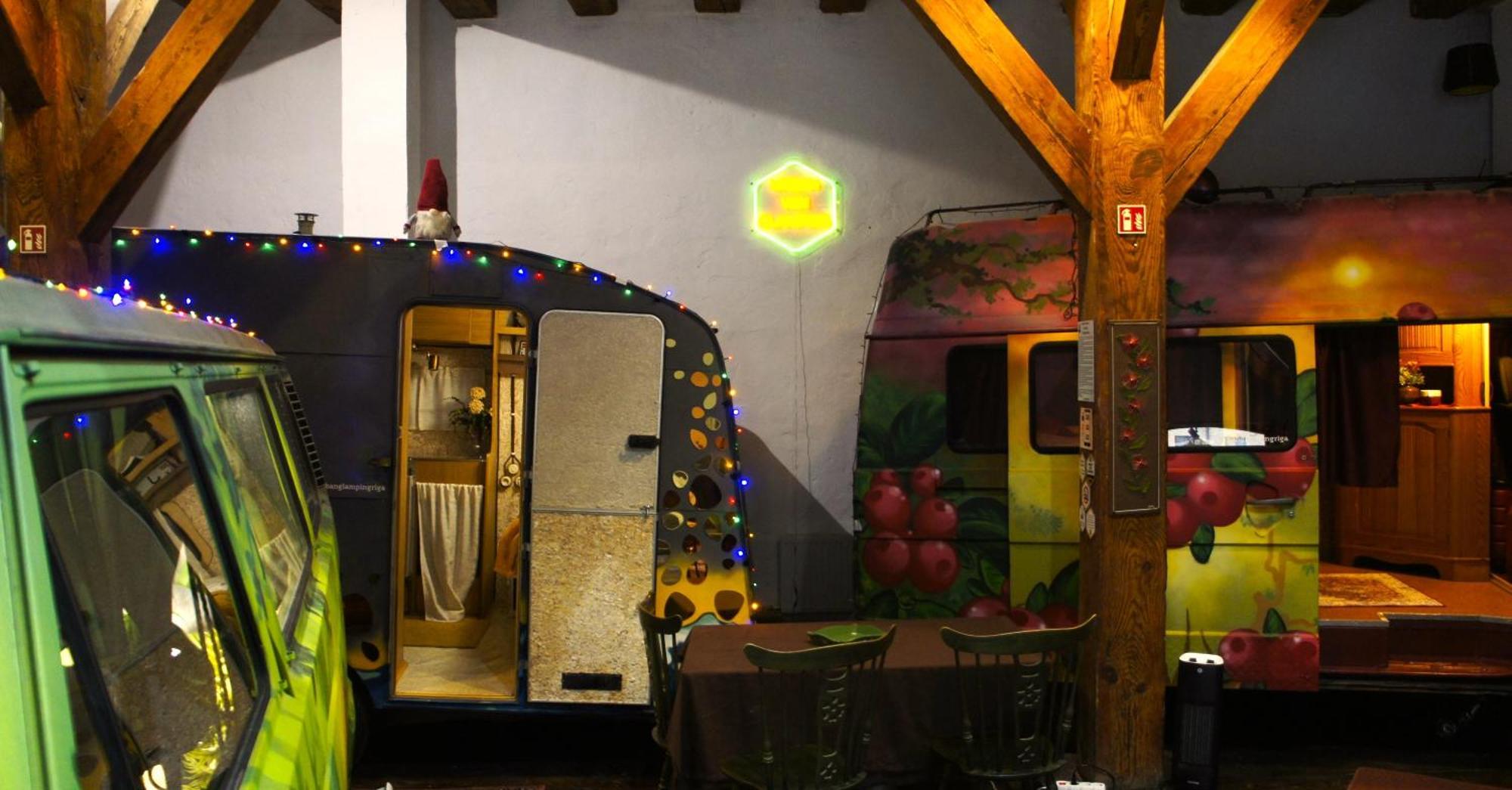 Urban Van Glamping 里加 外观 照片
