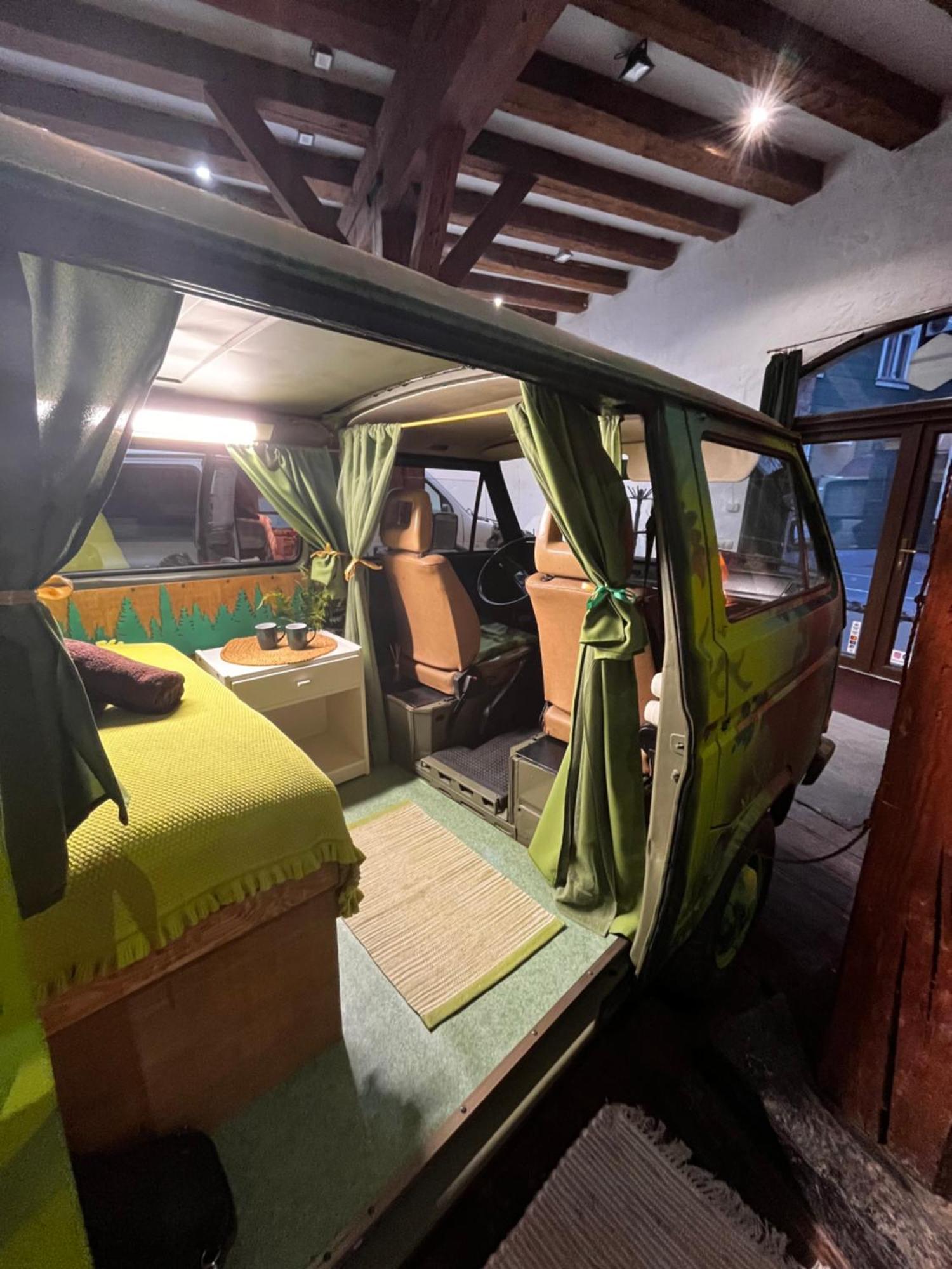 Urban Van Glamping 里加 外观 照片